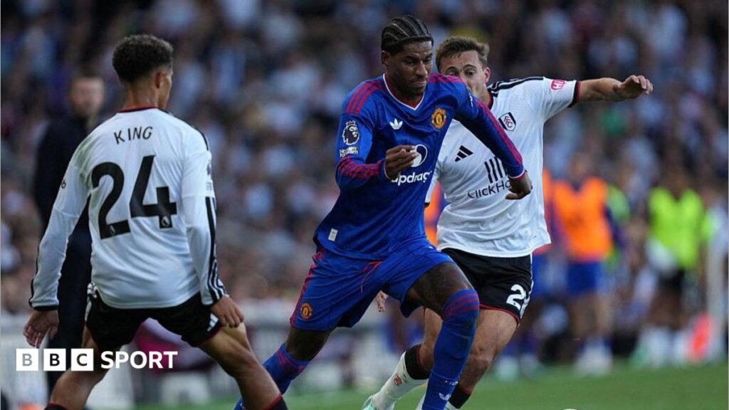 Matheus Cunha ăn mừng bàn thắng muộn giúp MU hòa Fulham tại Ngoại Hạng Anh