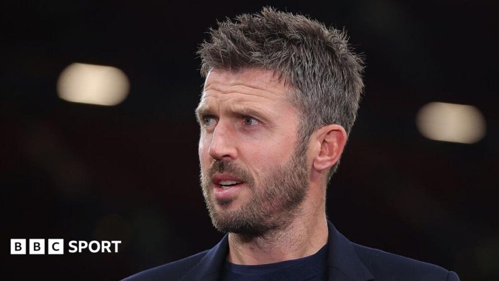 Nghịch lý Manchester United dưới thời Michael Carrick: Sức mạnh hủy diệt từ việc nhường thế trận 9 Michael Carrick chỉ đạo chiến thuật trong trận đấu của Manchester United tại Cúp C1 Champions League