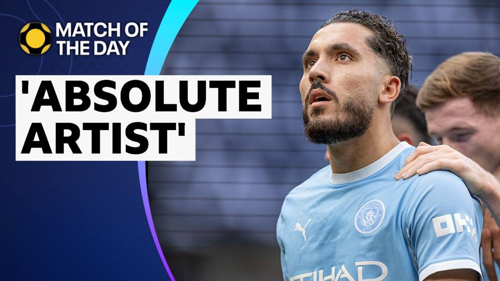 Man City đại thắng 5-3, Joe Hart ca ngợi Rayan Cherki là thiên tài 2 Rayan Cherki ăn mừng bàn thắng trong trận đấu giữa Man City và Sunderland (Hình ảnh trận đấu 2)
