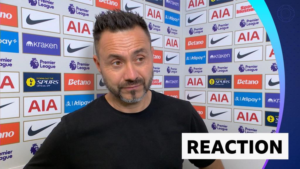 HLV Tottenham Hotspur chỉ đạo cầu thủ trong trận đấu tại Ngoại Hạng Anh (Hình ảnh trận đấu 2)